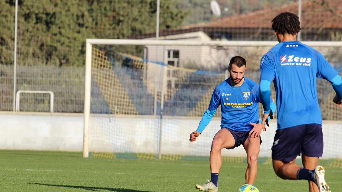FERENTINO REPORT - Terapie per Lulic. Lavoro personalizzato per canarini