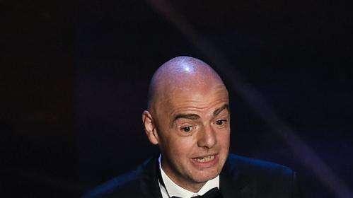 Infantino: "Le nuove norme garantiranno stabilità e chiarezza al mondo del calcio"