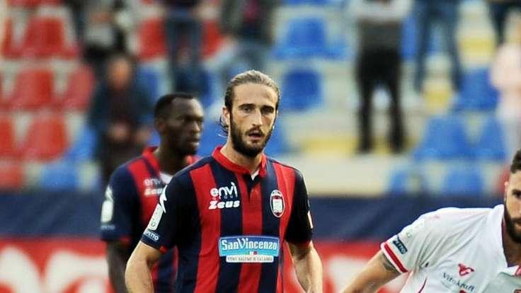 CALCIOMERCATO FROSINONE - Cds: "Iemmello conteso da Frosinone e Pescara"