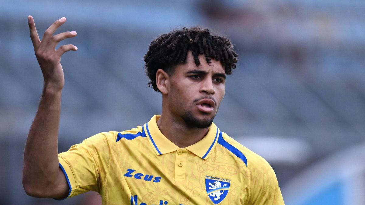 Calciomercato Frosinone - Avellino interessato a Jeremy Oyono