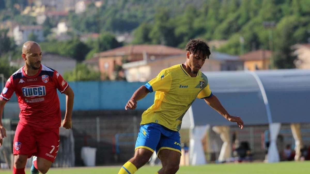 CALCIOMERCATO FROSINONE - Si cercano due terzini ma nel frattempo...