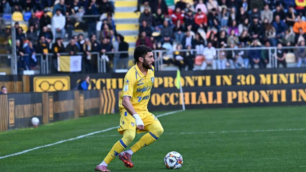 GazzSport - Banlieue, bocciature e anonimato, poi il decollo: il Frosinone si gode bomber Ghedjemis