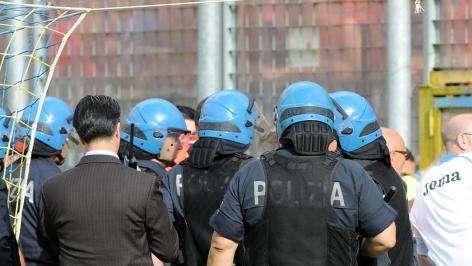LIVE - Caos in Curva Nord: gara finita, deflusso ok. Arrestato un tifoso del Frosinone