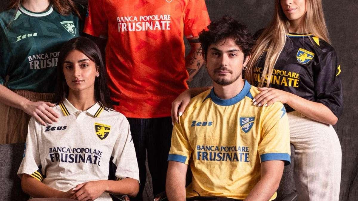 Frosinone, debutto rimandato alla Juve per le nuove divise