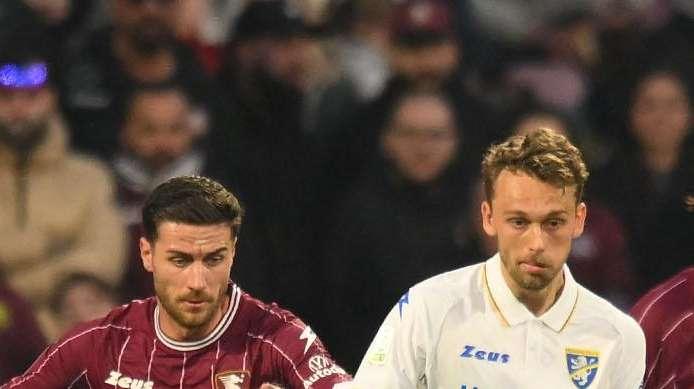 Ultim'ora - Tegola Frosinone, Bohinen esce in barella
