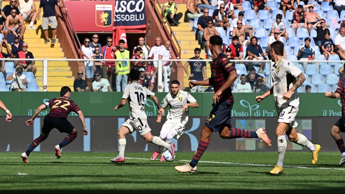 Genoa-Frosinone, i numeri del match report: 26 tiri, predominio nel possesso e dati fisici top