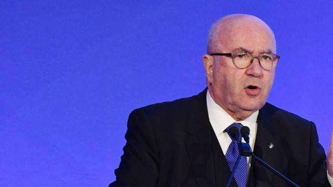 Tavecchio: "Ripresa dei campionati? In Italia, come al solito, non si capisce il da farsi"