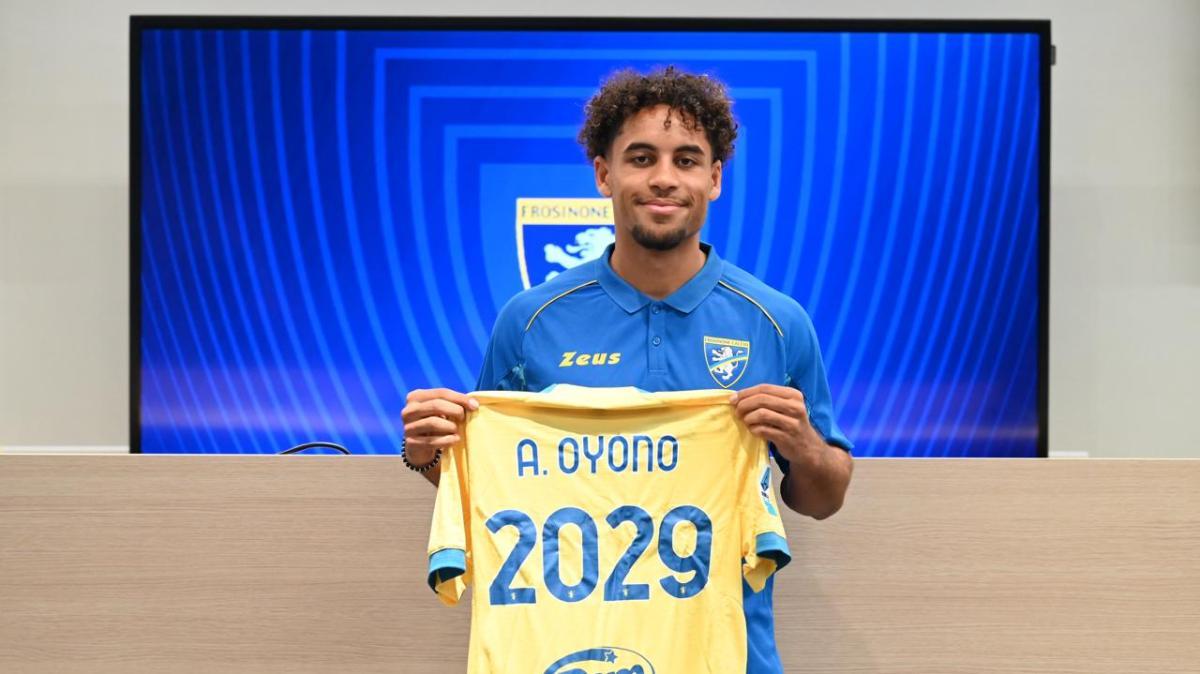 Frosinone, Anthony Oyono estende il suo contratto coi giallazzurri: la nuova scadenza