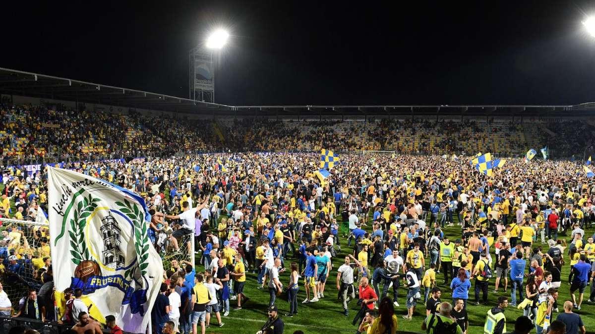 FOTONOTIZIA - Il Benito Stirpe si colora di giallazzurro
