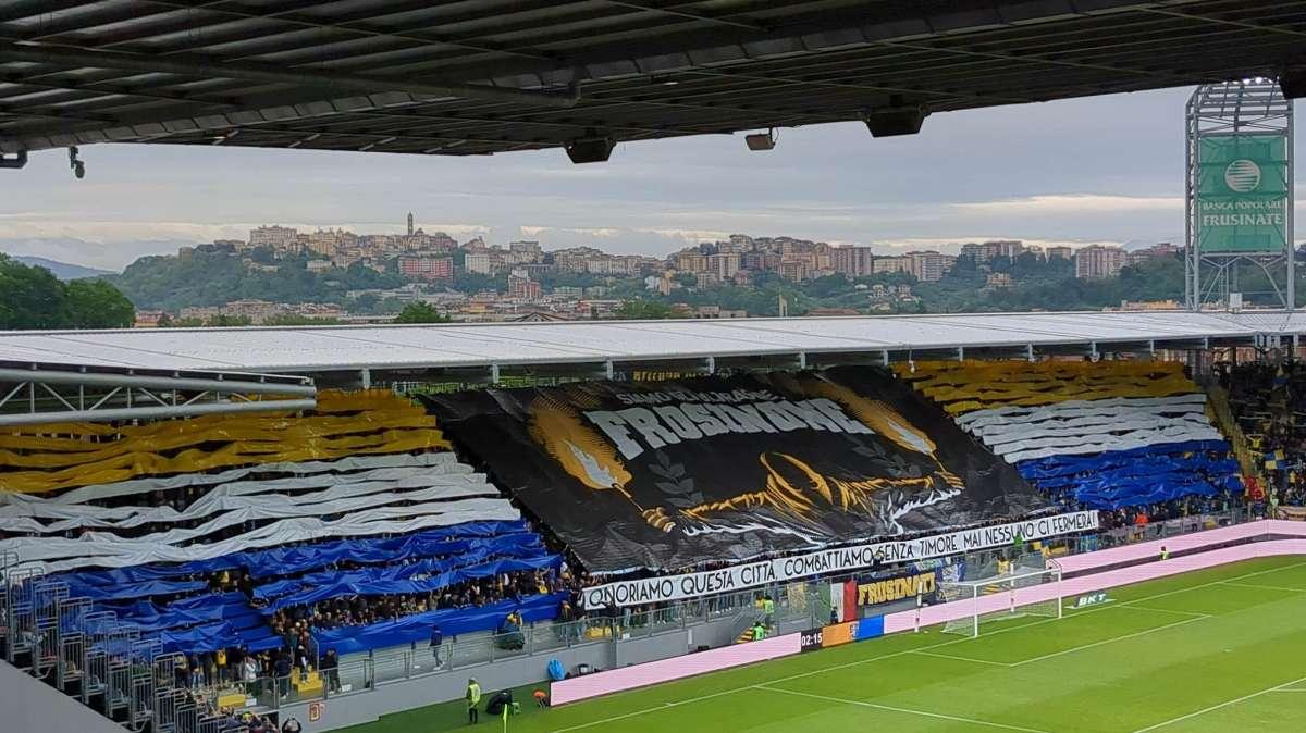 Frosinone-Genoa: le foto della coreografia della Curva Nord
