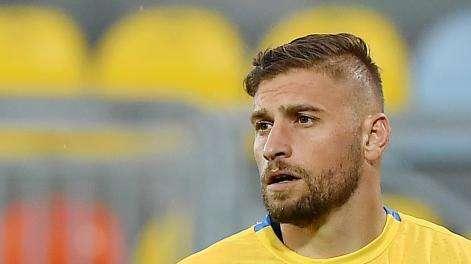Dionisi non è più il capitano del Frosinone: la fascia contro il Livorno passa sul braccio di Brighenti