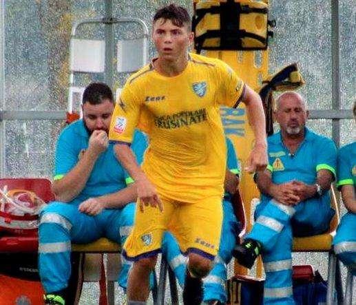 L'emozione di Max Tonetto, che vede suo figlio Mattia giocare contro la sua ex squadra