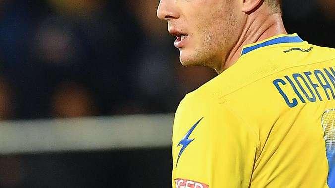 Frosinone, scelta a sorpresa: ecco chi indosserà la maglia numero 9