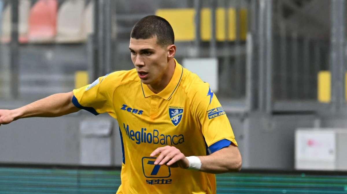 Giorgi Kvernadze, il Frosinone si gode il suo talento: da scommessa a possibile plusvalenza