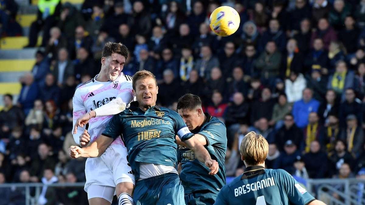 Vlahovic al 'Benito Stirpe' come Icardi al Matusa. Ottimo ingresso in campo del serbo in Frosinone-Juventus