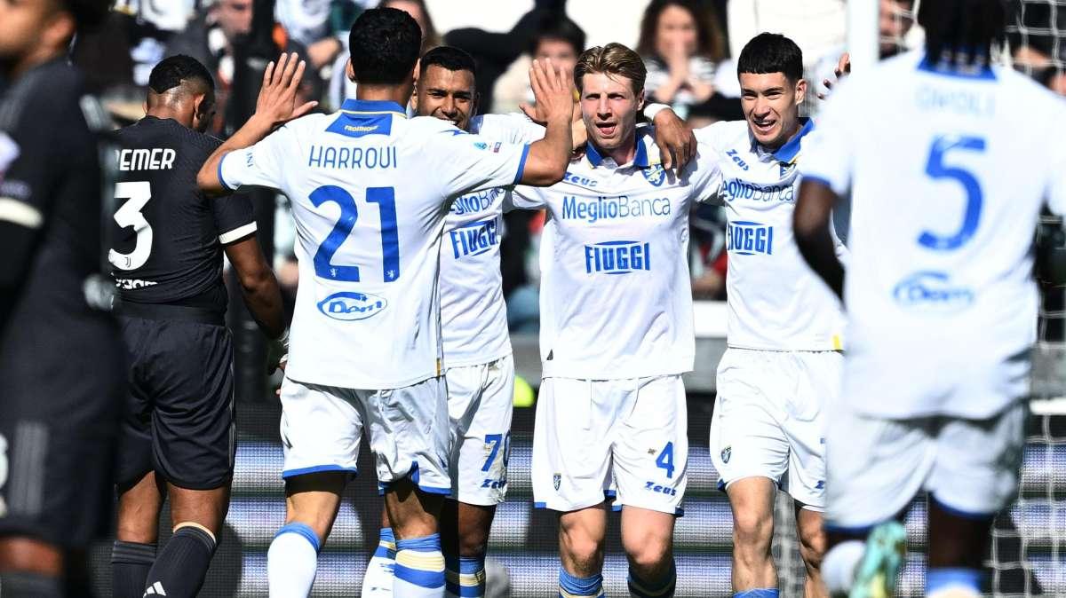 Social! Soulè su Instagram: "Arriveranno periodi migliori"