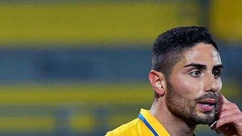 Capuano si è operato nel pomeriggio: ridotta la frattura del setto nasale. Tempi di recupero ancora incerti