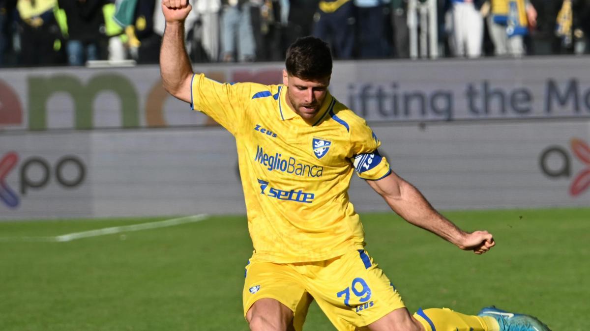 Stirpe: "Farès è voluto restare. Bracaglia? Una tenacia da pupillo"