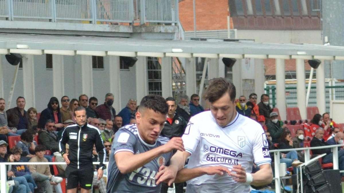 CALCIOMERCATO FROSINONE - Torrasi ad un passo dai giallazzurri
