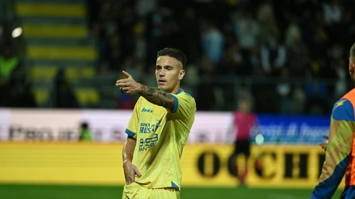 PAGELLE Frosinone-Sassuolo 4-2, le pagelle: Raimondo mostruoso, Calò e Masini brillano