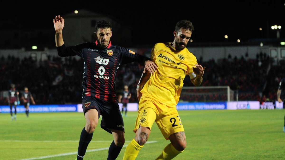 Serie B - In 15 in corsa per un obiettivo