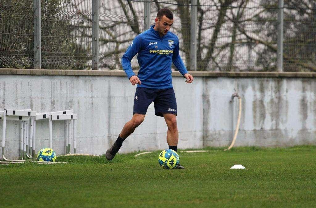 Frosinone, 24 i convocati di Grosso per la sfida contro la Ternana: c'è Cotali, forfait di Mazzitelli 
