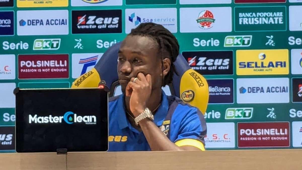 Frosinone, 25 i convocati di mister Leandro Greco per la sfida di Cosenza: out Gelli. Rientrano Lusuardi, Darboe e Ghedjemis