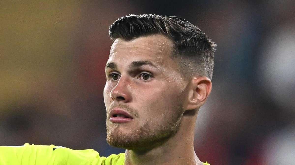 Martinez, pomeriggio da dimenticare allo 'Stirpe': l'1-0 del Frosinone è una papera del portiere genoano