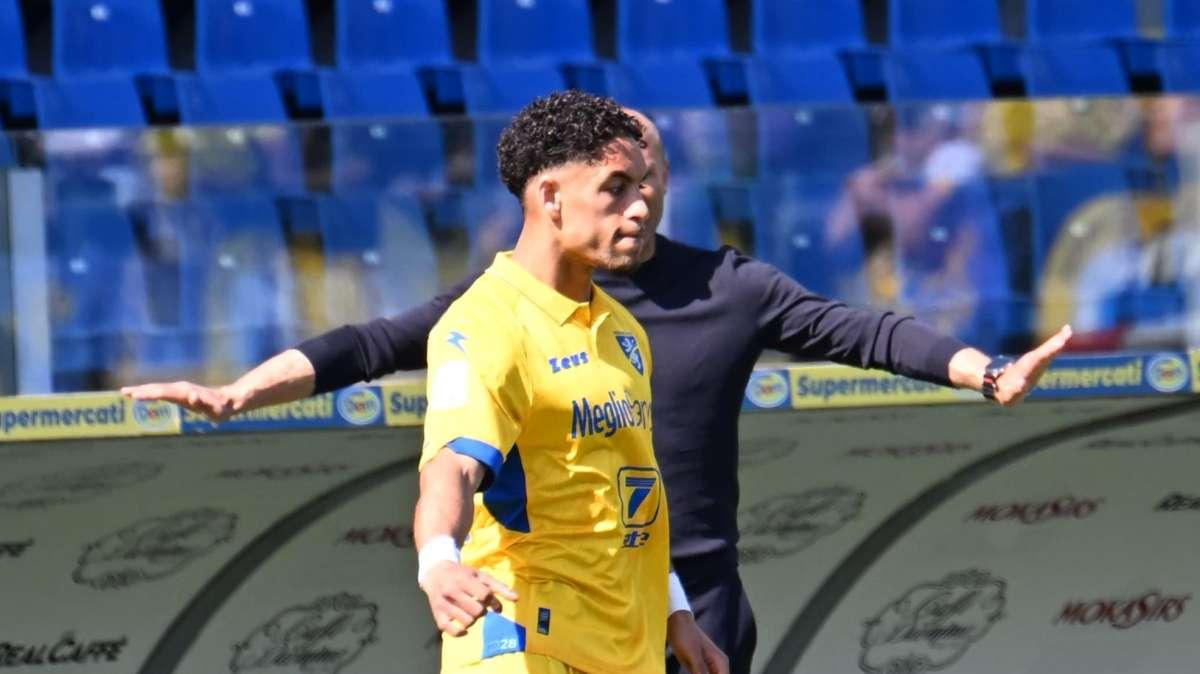 Calciomercato Frosinone, Castagnini: "Difesa? Siamo al completo. Fascia? Abbiamo i gemelli Oyono"