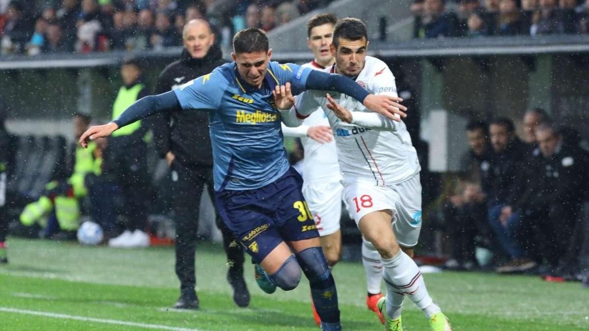 UFFICIALE - Monterisi è del Frosinone