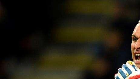 Crotone, il capitano Cordaz: "Il Frosinone si giocherà la promozione diretta fino all'ultimo"