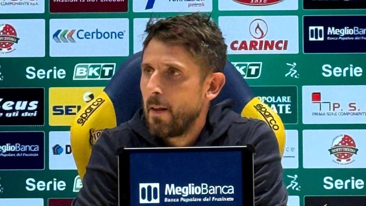Frosinone ancora ultimo in solitaria. Ma la classifica resta corta