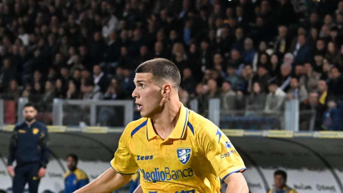 Georgia-Romania termina 1-1. L'attaccante del Frosinone Kvernadze in campo nella ripresa