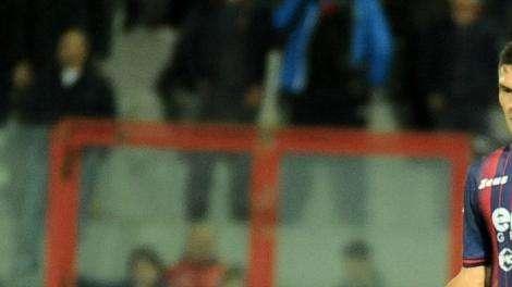Qui Crotone - Torna a disposizione il difensore Curado: prenderà parte alla trasferta di Frosinone