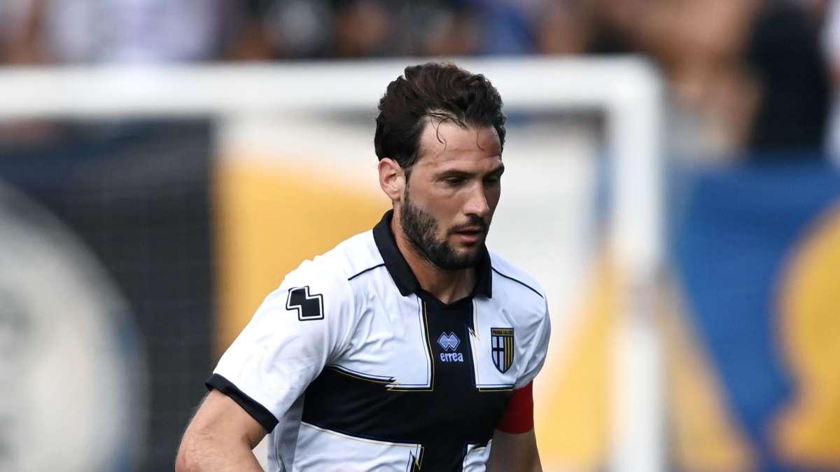 Vàzquez decide la sfida del 'Granillo' in favore del Parma. Per la Reggina di Inzaghi è piena crisi