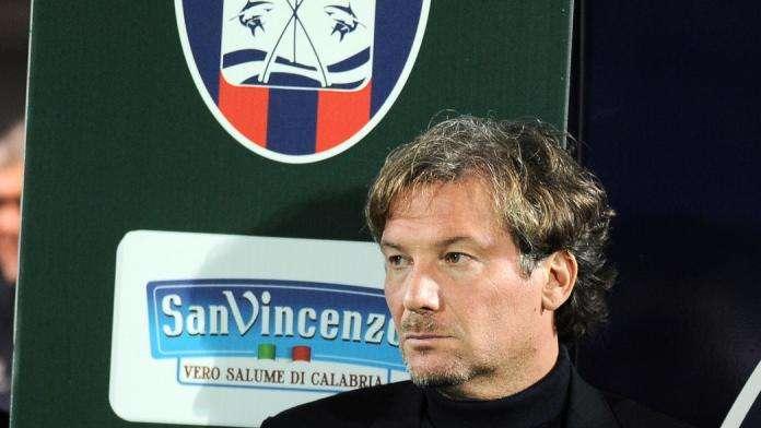 Crotone, Stroppa all'attacco: "Campionato alterato. Non mi piacciono le 5 sostituzioni"