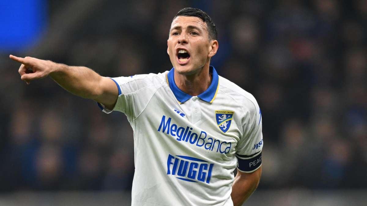 Mazzitelli come Gucher: che punizione! Come nel caso di Brescianini a San Siro: calo di concentrazione degli avversari, gol del Frosinone