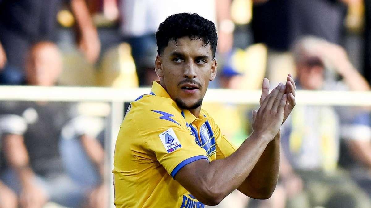 Clamoroso in Frosinone-Lecce: la partita di Harroui dura 1 minuto! Ecco cosa gli è successo