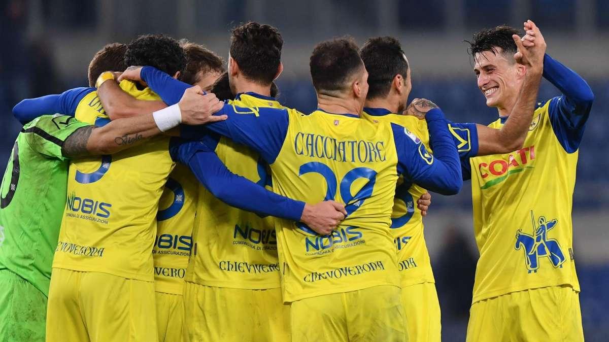 Chievo escluso dalla B, Cosenza ripescato. In Serie C si salva solo la Paganese