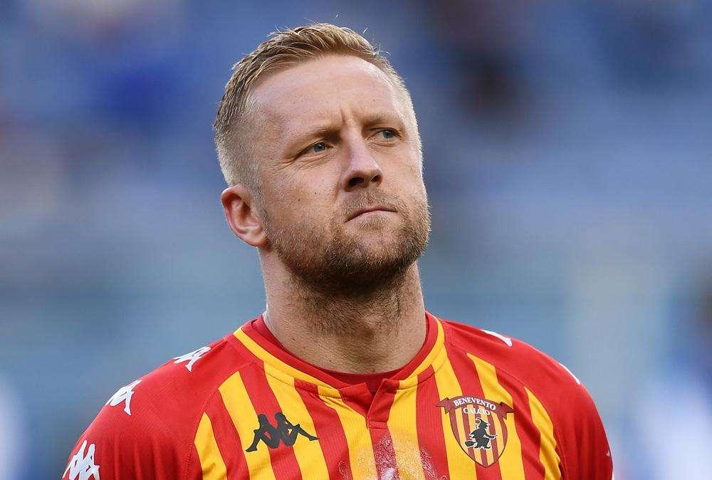 RIVIVI IL LIVE - Benevento 1-4 Frosinone: partita influenzata da un gesto folle di Glik