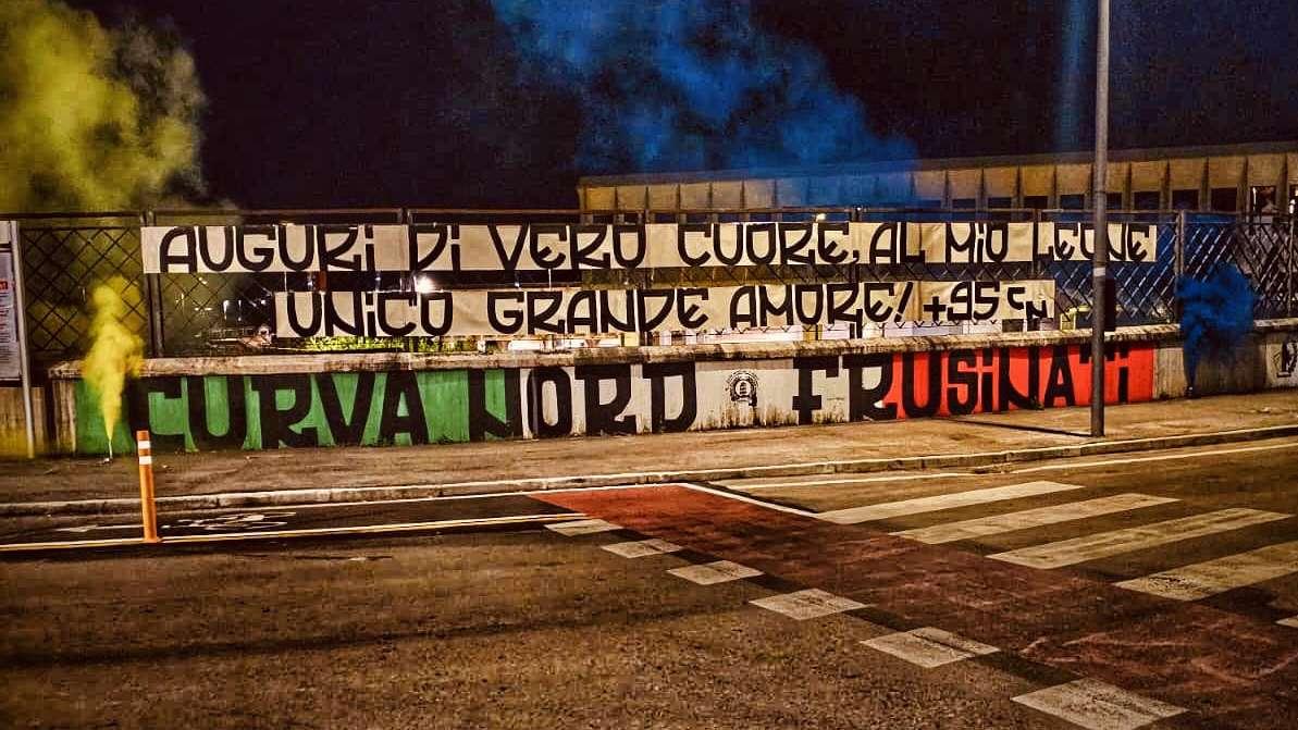 Buon compleanno Frosinone, la Nord: "Auguri di vero cuore, al mio leone. Unico grande amore! +95!