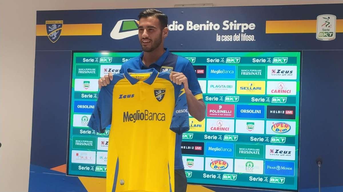 Frosinone, Frabotta si presenta: "Ho una grande voglia di riscatto, qui grazie alla fiducia del mister e del direttore"