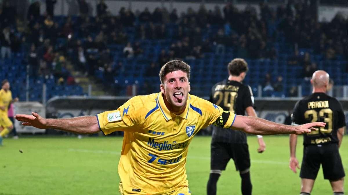 PAGELLE Juve Stabia-Frosinone 0-1: Bracaglia decide il match, Palmisani e Monterisi top