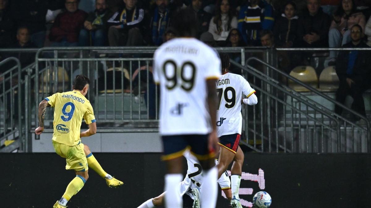 Oggi tocca a Varela contro il Bologna. Raimondo lo supererà?