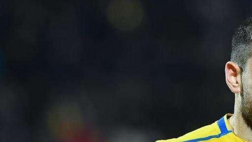 TOP E FLOP - Trotta domina in area di rigore. Beghetto, che assist!