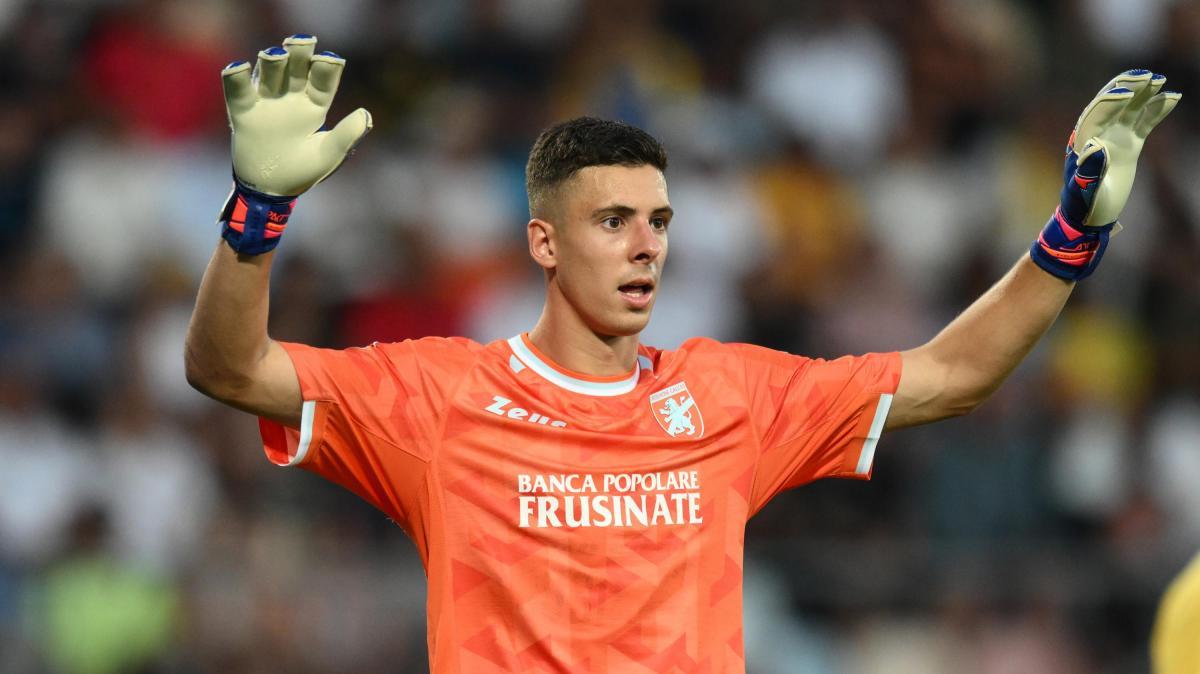 Frosinone-Juventus: Palmisani primo portiere ad essere punito per aver ritardato la rimessa dal fondo