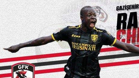 Adesso è ufficiale: Raman Chibsah lascia il Frosinone, ha firmato con il Gazişehir FK