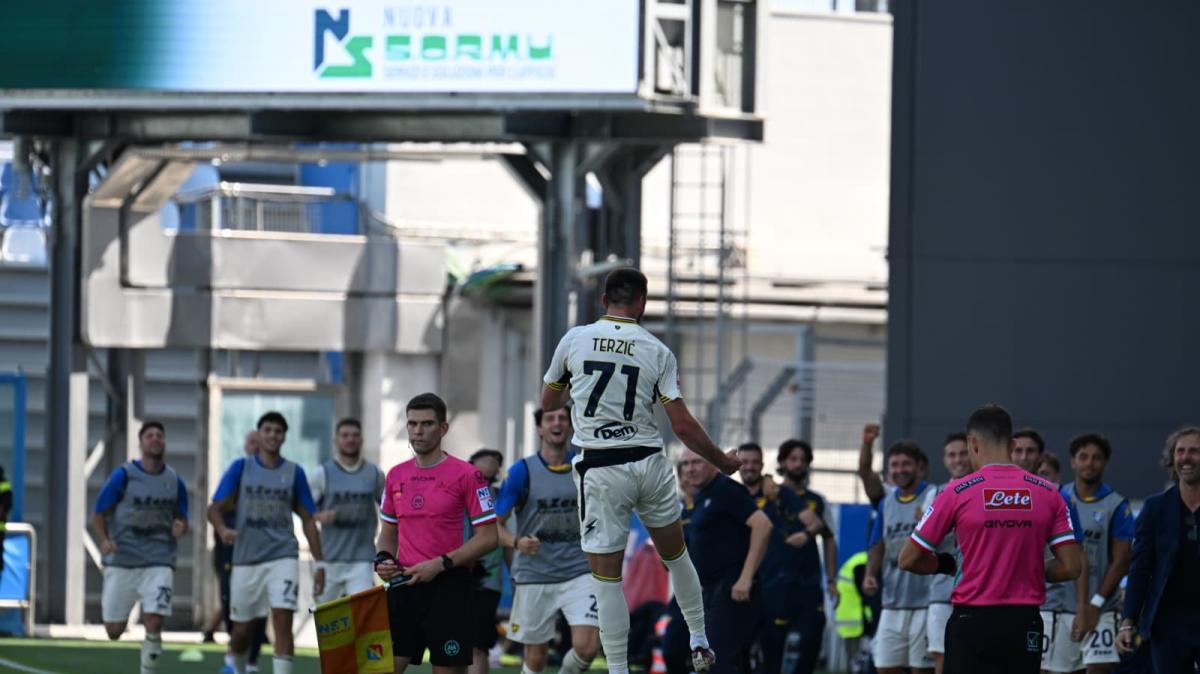 LIVE TF COPPA ITALIA (SEDICESIMI DI FINALE), SASSUOLO-FROSINONE 1-1. Comincia la ripresa, primo cambio nel Frosinone. Dentro Cichella