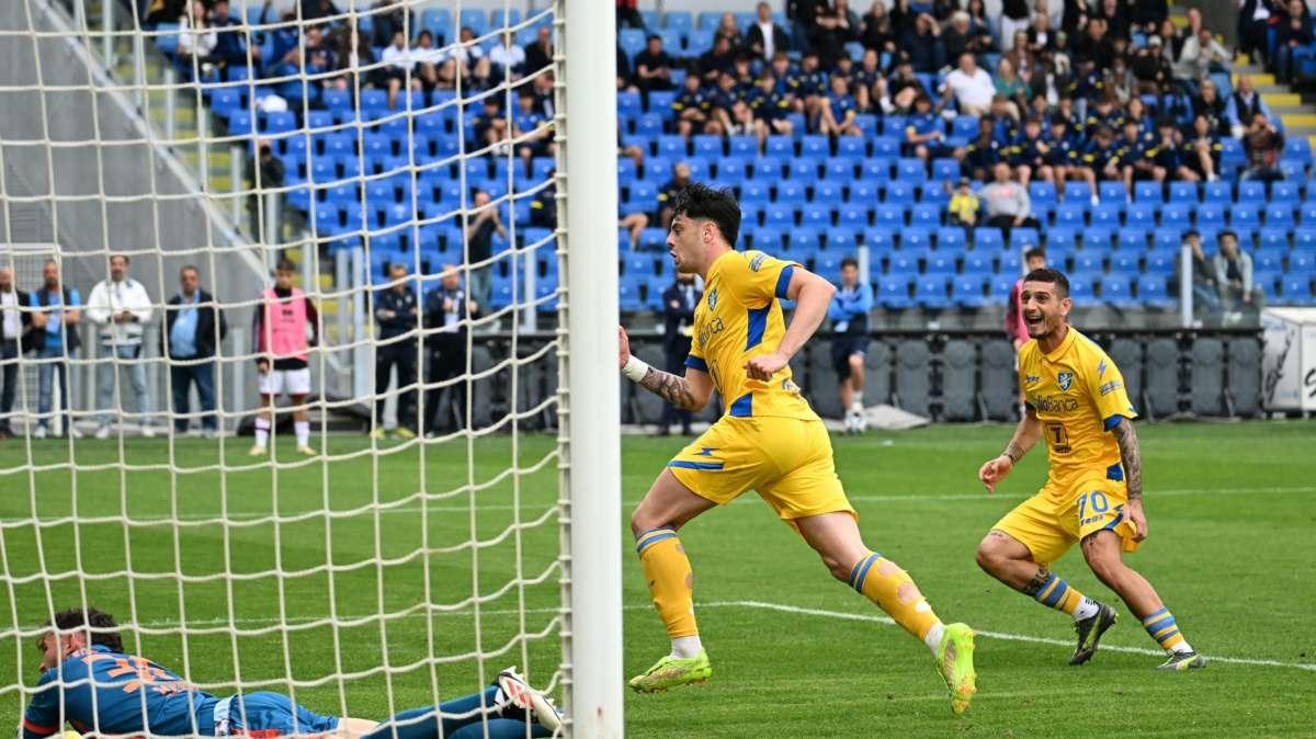 PAGELLE Frosinone-Cittadella 1-1:  Ambrosino segna, squadra contratta
