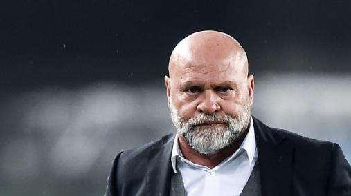 Tracollo Perugia: lo Spezia trionfa 3-0 al 'Curi'. Omaggio dei tifosi a Gaucci